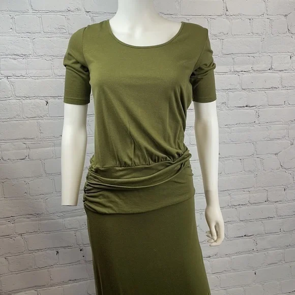 UEC Hive & Honey olive green short sleeve maxi dress small - Picture 1 of 8